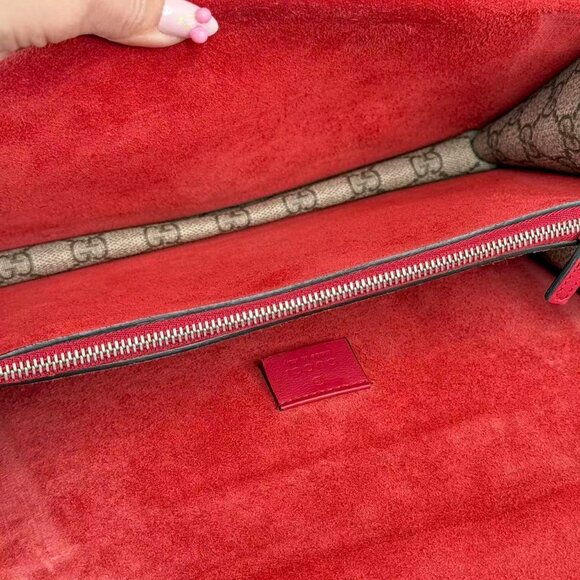 Gucci GG Logo Supreme Medium Dionysus Shoulder Bag with Red Trim - Picture 9 of 9